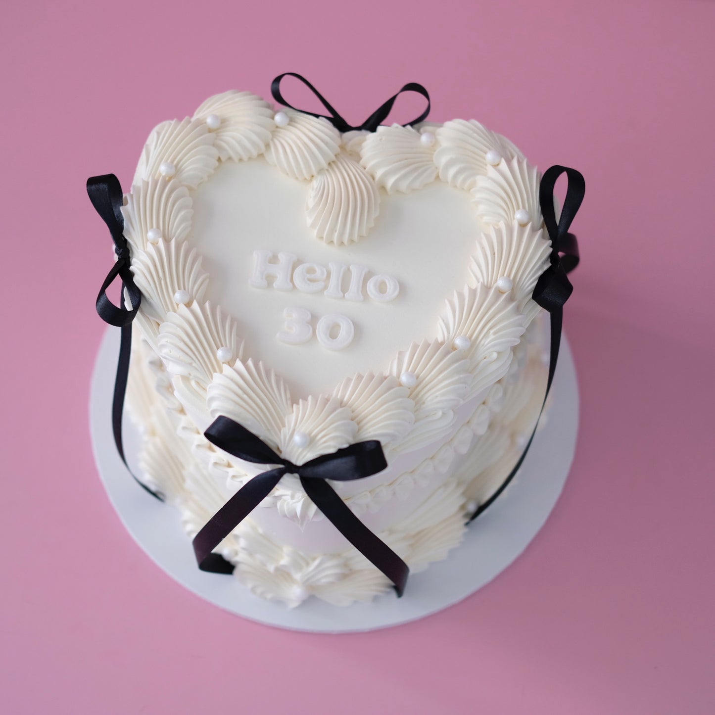 Vintage Heart Cake | Pearl White & Coquette