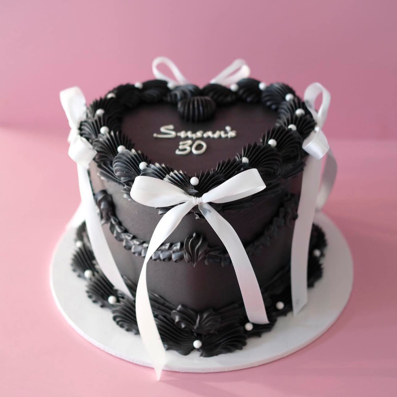 Vintage Heart Cake | Pearl White & Coquette