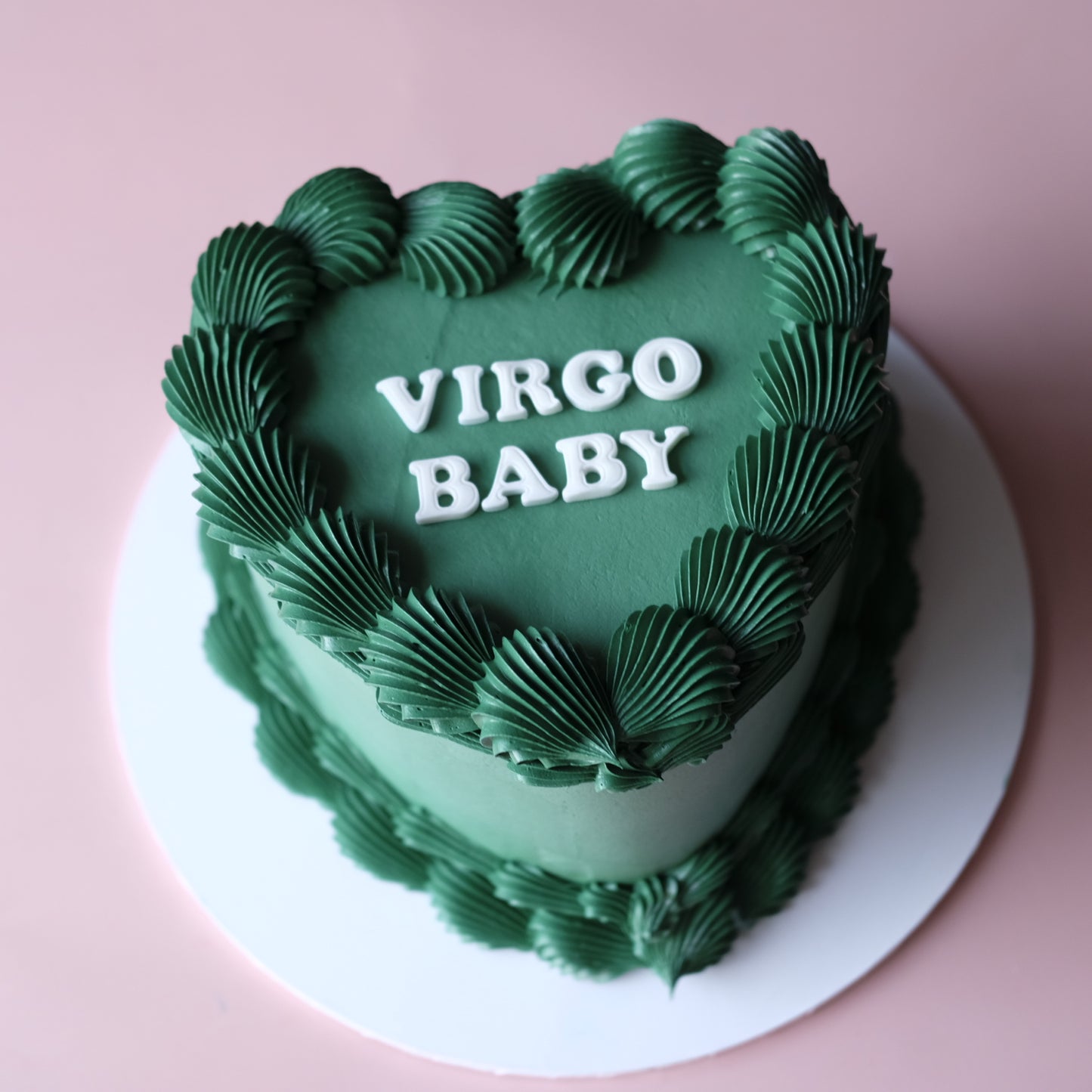 Vintage Heart Cake | Monochrome / BOLD Text