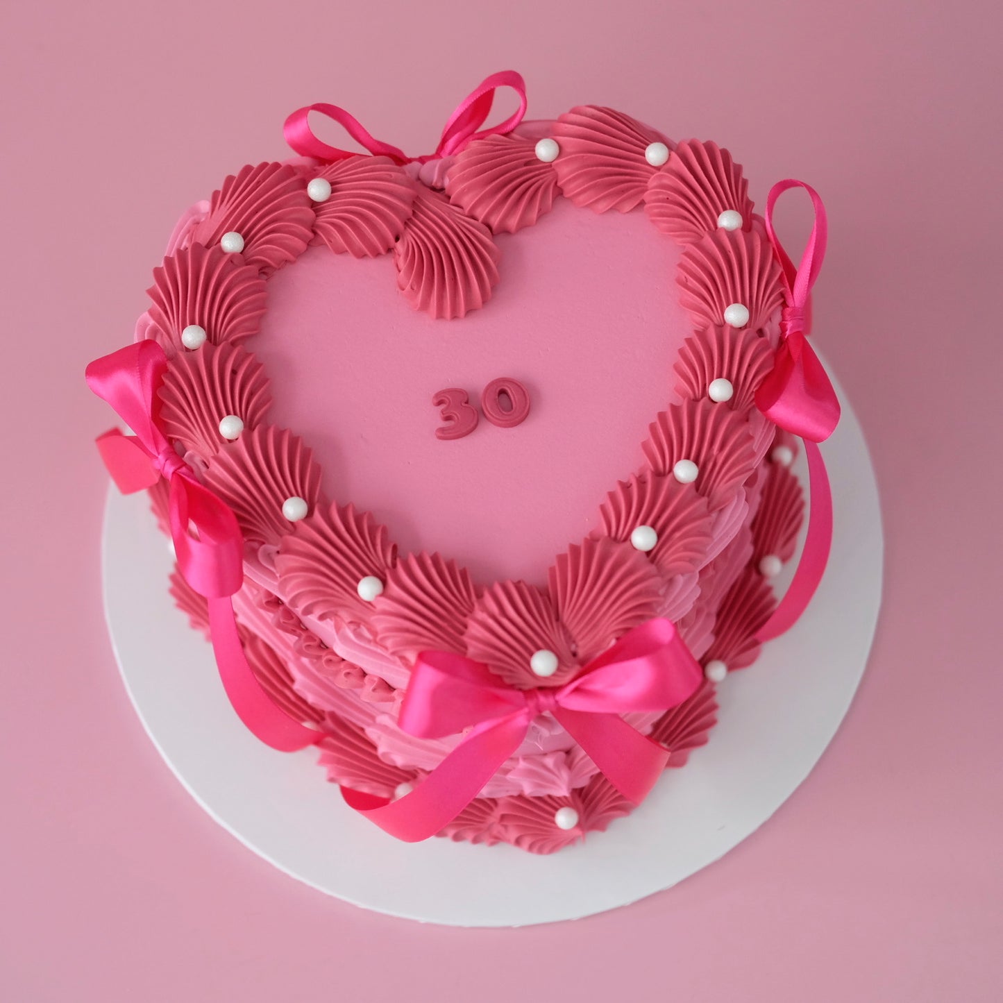 Vintage Heart Cake | Pearl White & Coquette