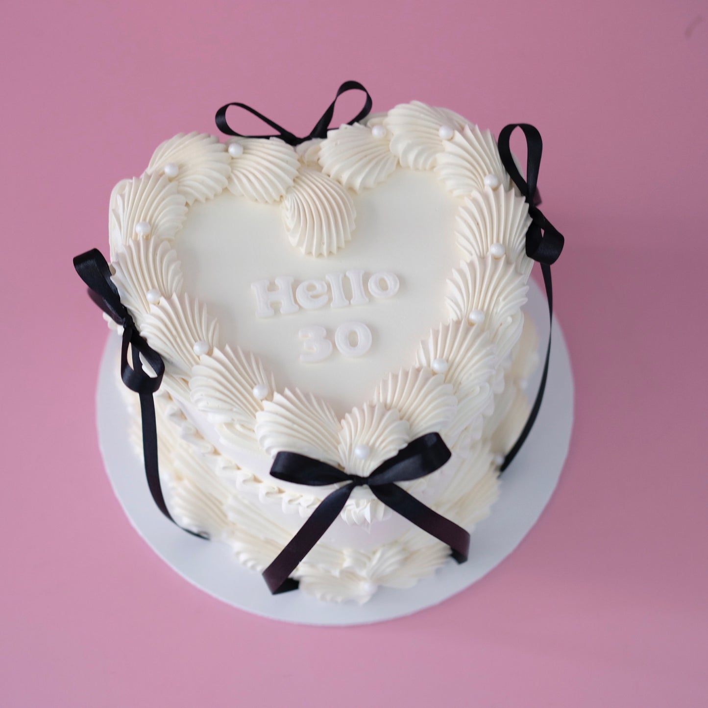 Vintage Heart Cake | Pearl White & Coquette