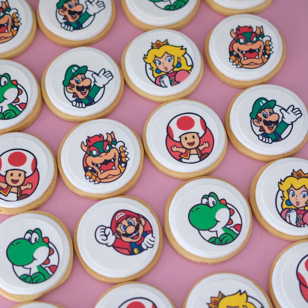 Nintendo Super Mario | Fondant Sugar Cookies | 12 Pack