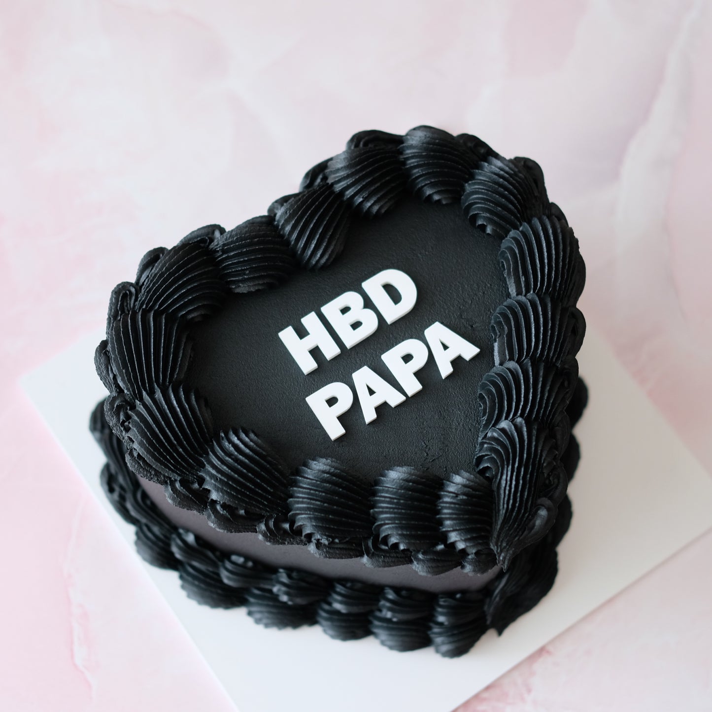 Vintage Heart Cake | Monochrome / BOLD Text