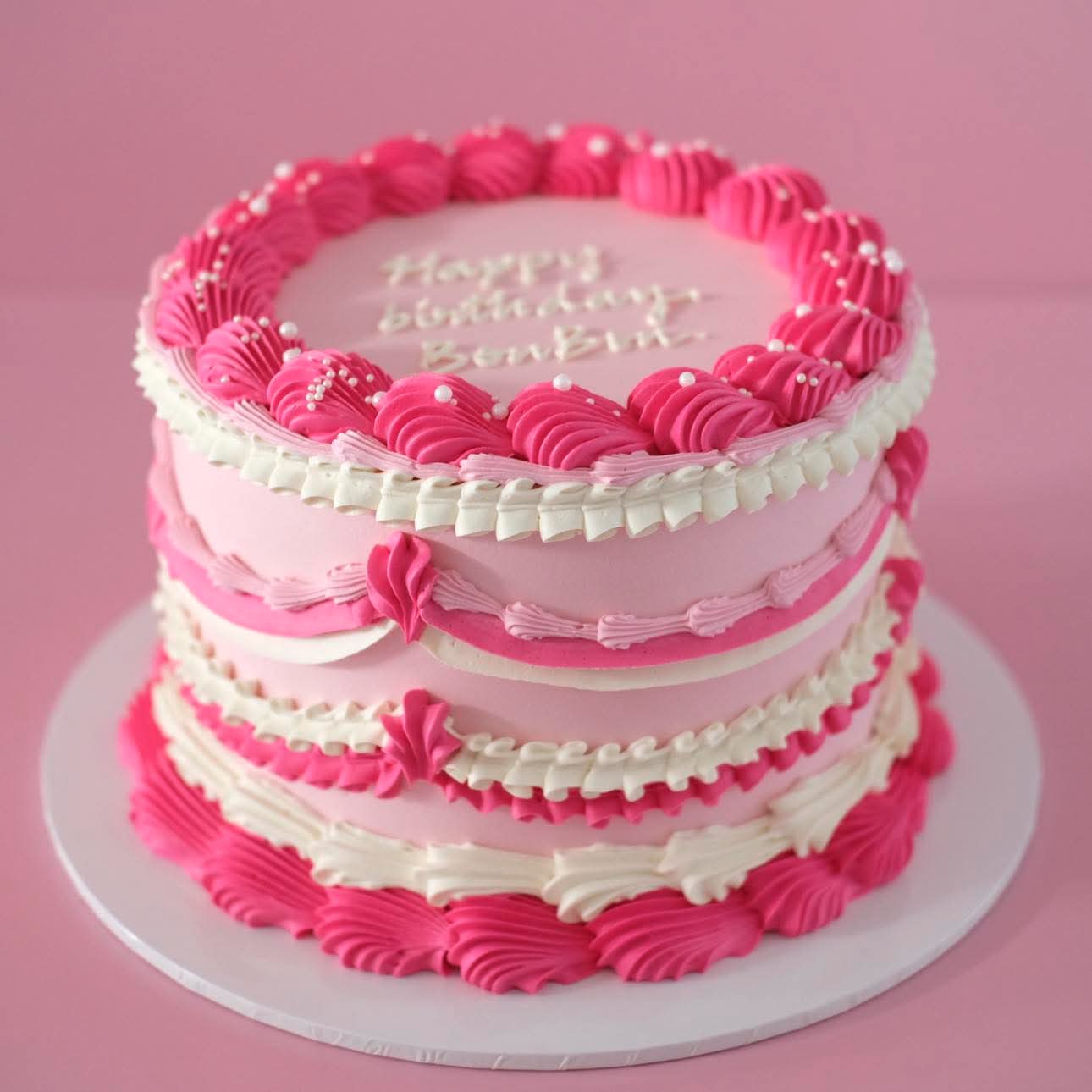 Round Vintage Cake | Elegant