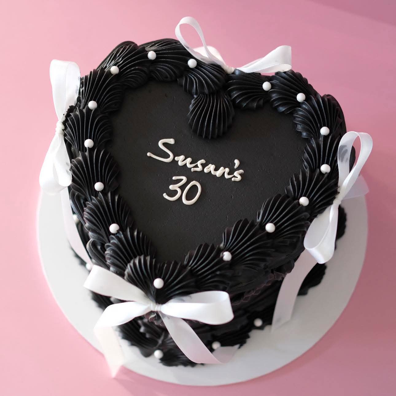Vintage Heart Cake | Pearl White & Coquette