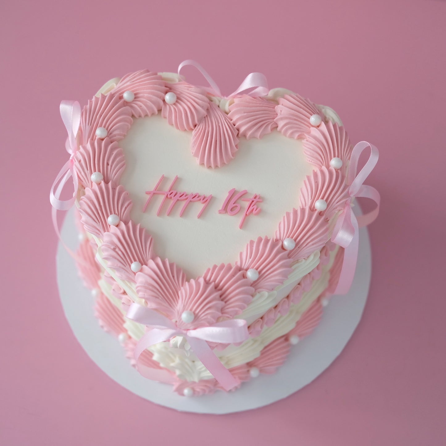 Vintage Heart Cake | Pearl White & Coquette