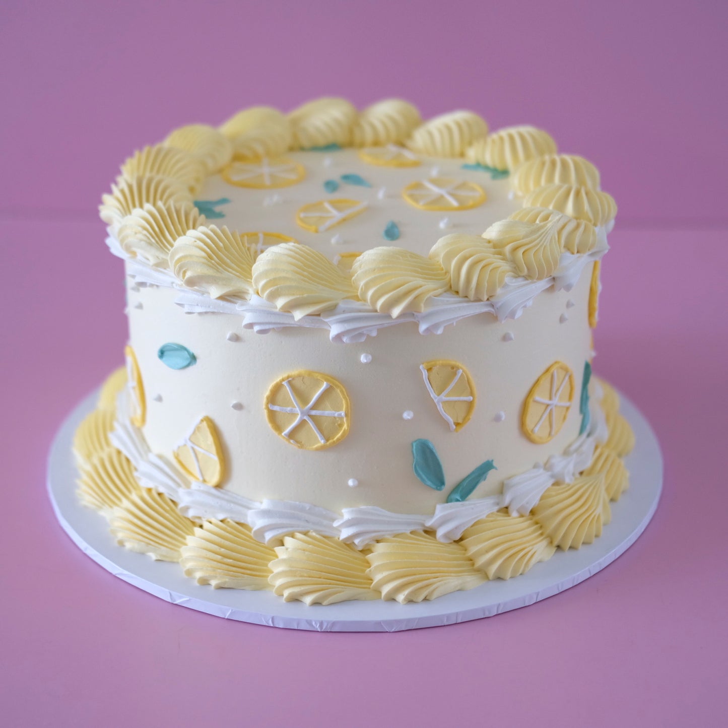 Lemon Squeezy | Vintage Round Doodle Cake