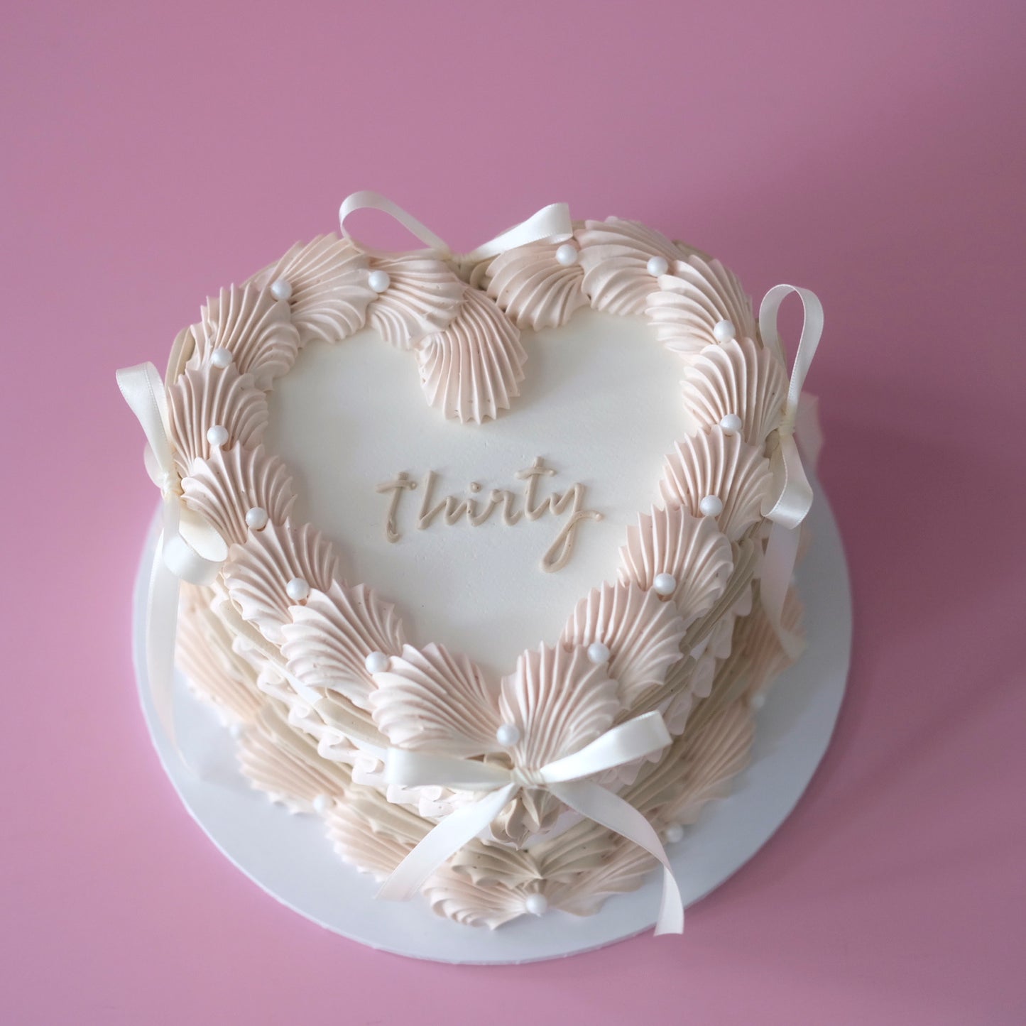 Vintage Heart Cake | Pearl White & Coquette