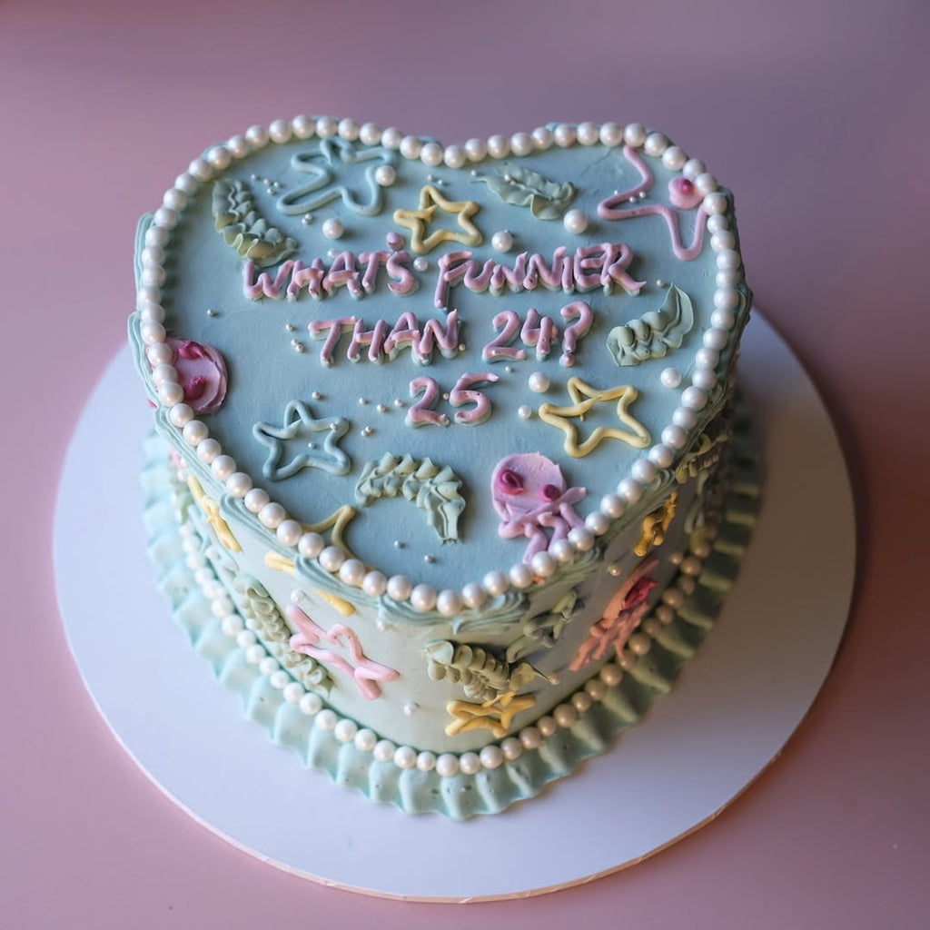 SpongeBob SquarePants | Vintage Heart Doodle Cake