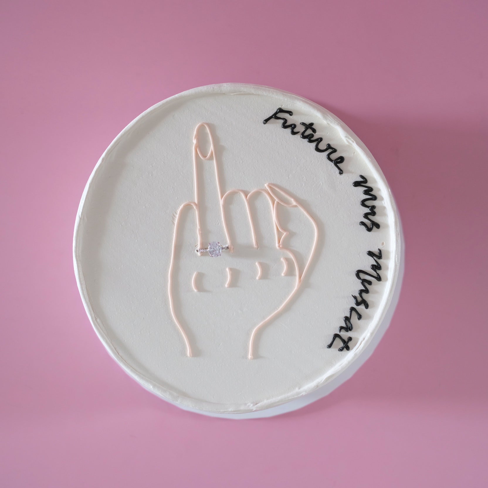 Put a ring on it | Doodle Cake