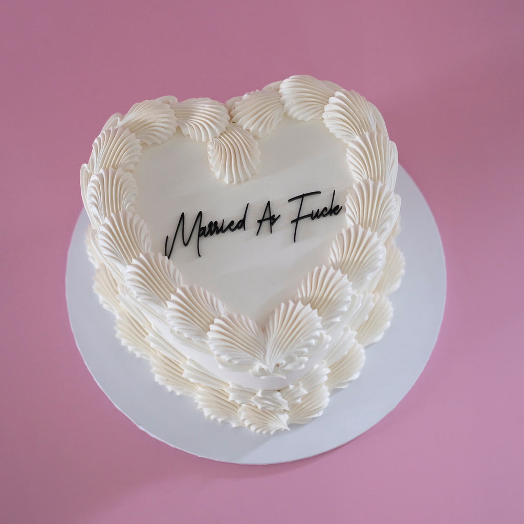 Basic White Vintage Heart Cake | BLACK ACRYLIC Text