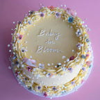 Enchanted Round Vintage Cake