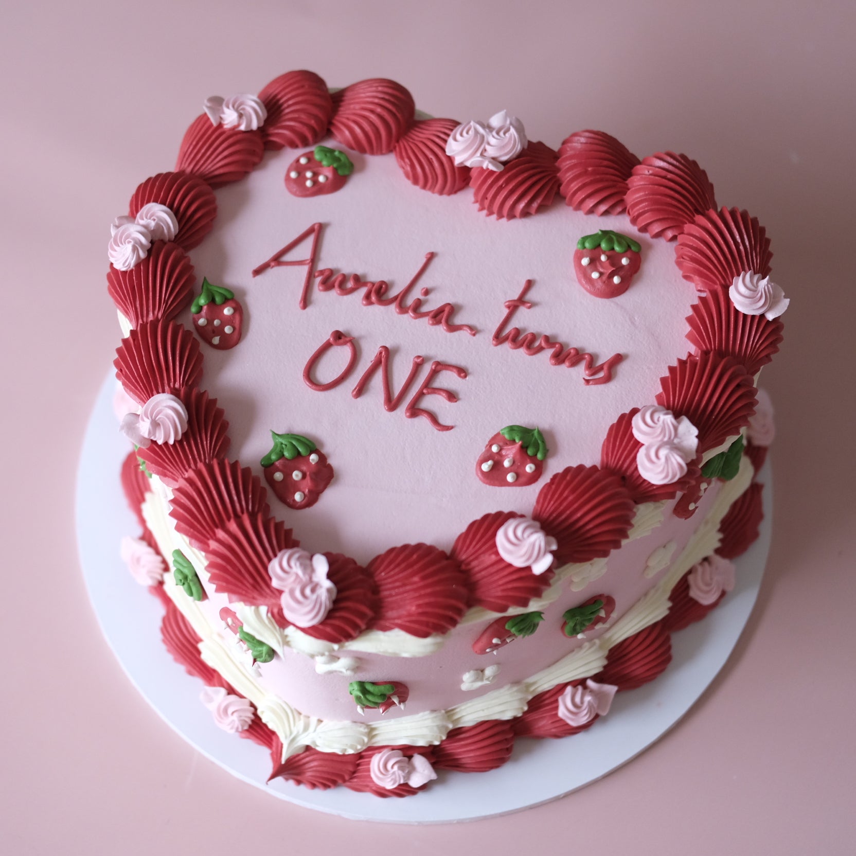 Vintage Heart Cake | Strawberry Rosettes