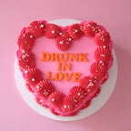 Vintage Heart Cake | Sprinkle-tastic!