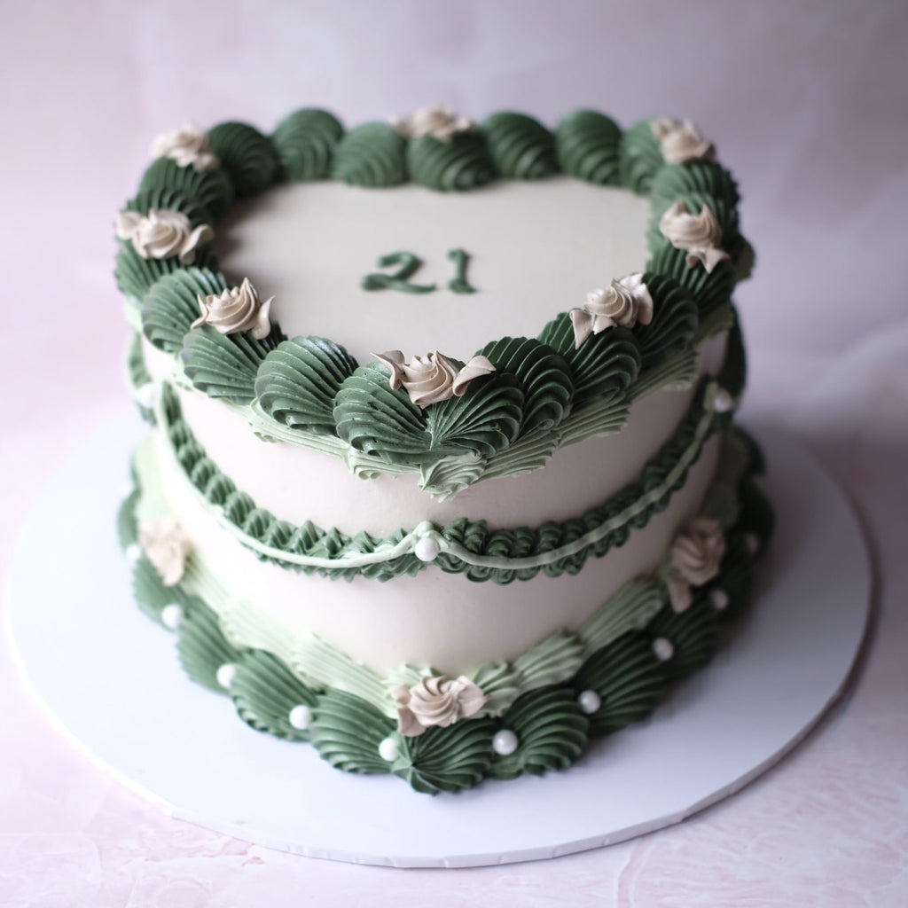 Vintage Heart Cake | Rosette & Pearls
