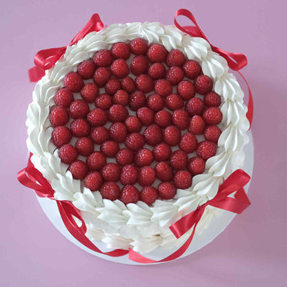 Vintage Round Cake | Fresh Raspberry & Coquette - VIVIENNE