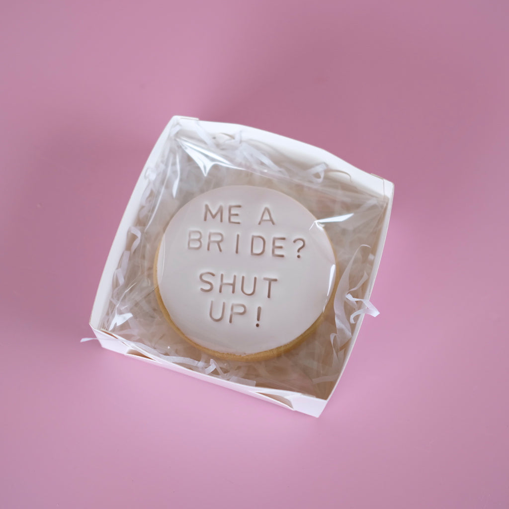 Shut Up, I'm the Bride ! | Fondant Sugar Cookies
