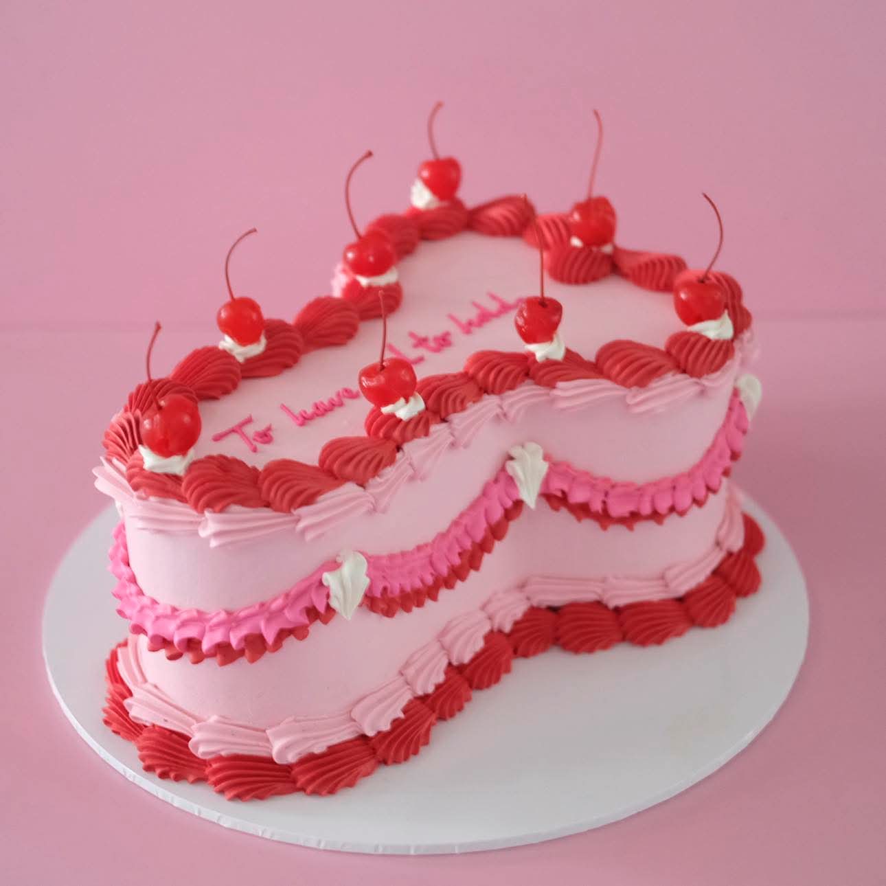 Hens Penis Cake | One Size Vintage