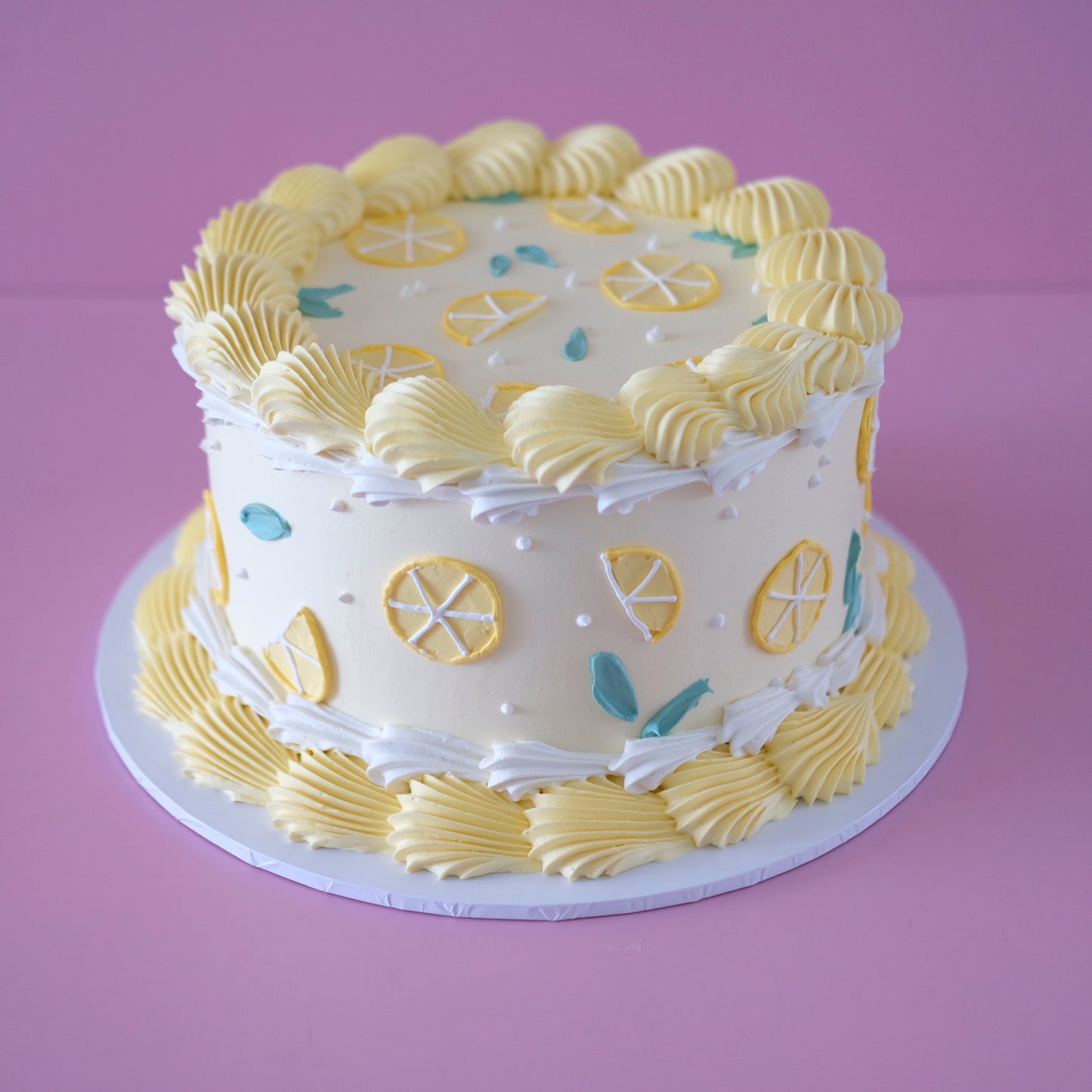 Lemon Squeezy | Vintage Round Doodle Cake