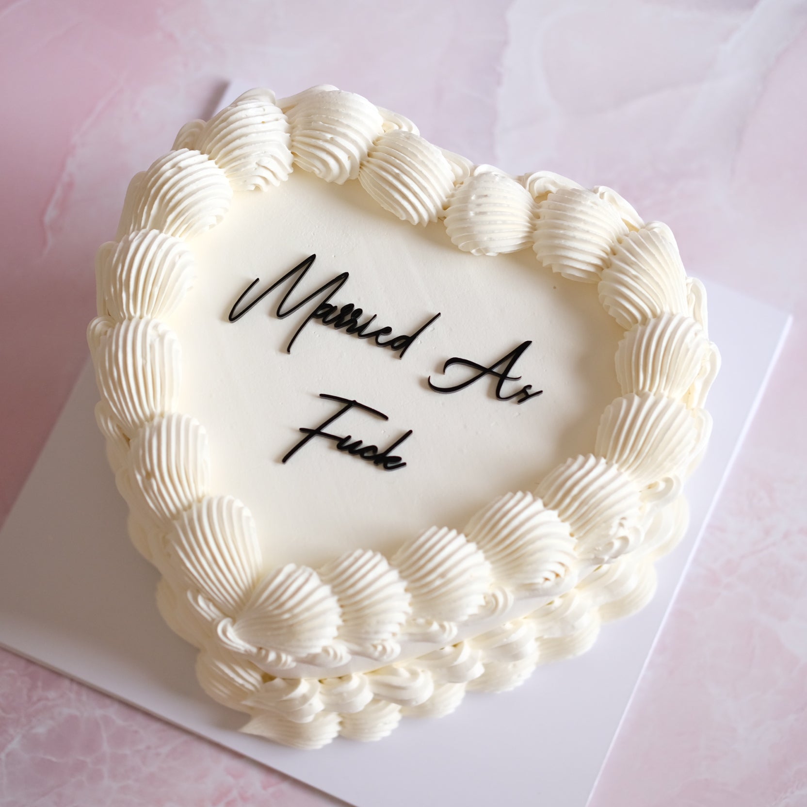 Basic White Vintage Heart Cake | BLACK ACRYLIC Text
