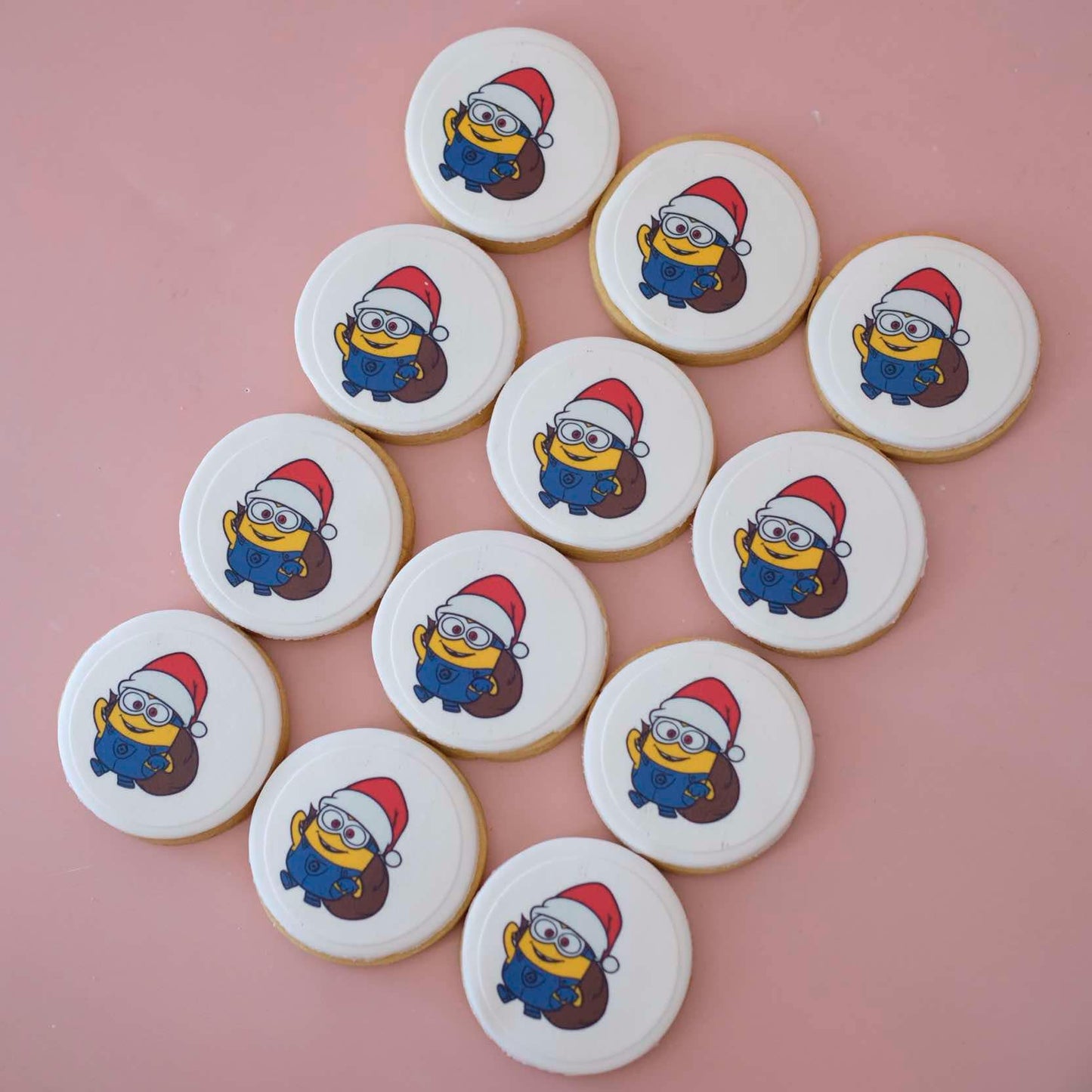 Minion | Christmas Fondant Sugar Cookies