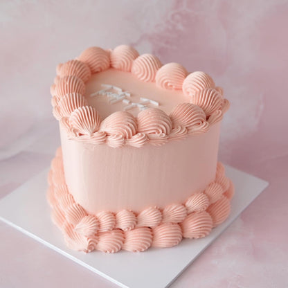 Vintage Heart Cake | Monochrome / Cursive Text