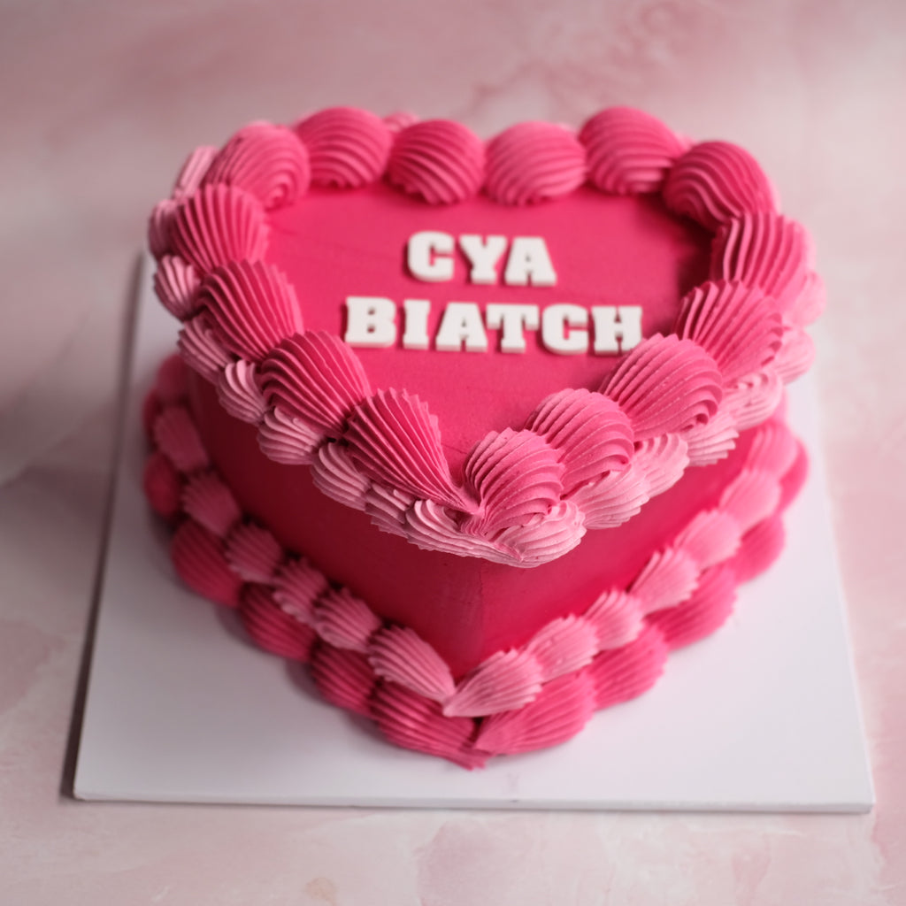 Basic Vintage Heart Cake | Polychrome