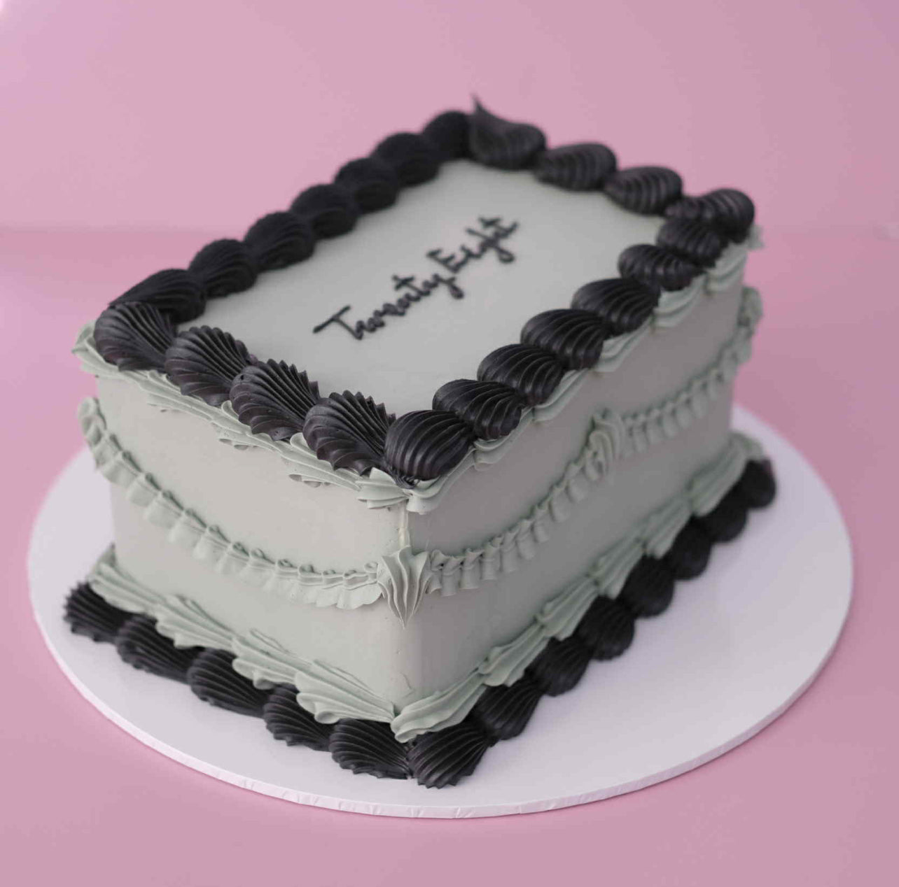 Vintage Sheet Cake | Polychrome