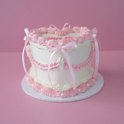 Vintage Heart Cake | Pearl White & Coquette