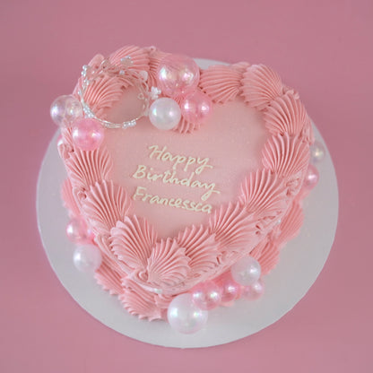 Vintage Heart Cake | Glinda the Good
