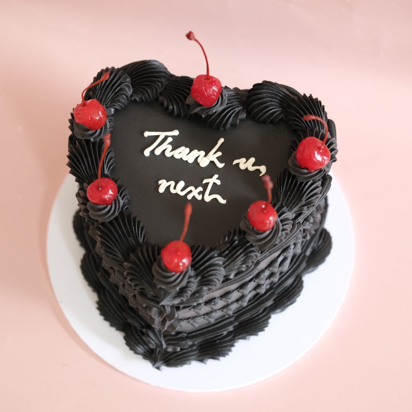 Black Vintage Heart Cake | Cherries