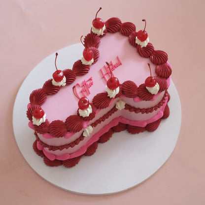 Hens Penis Vintage Cake | One Size