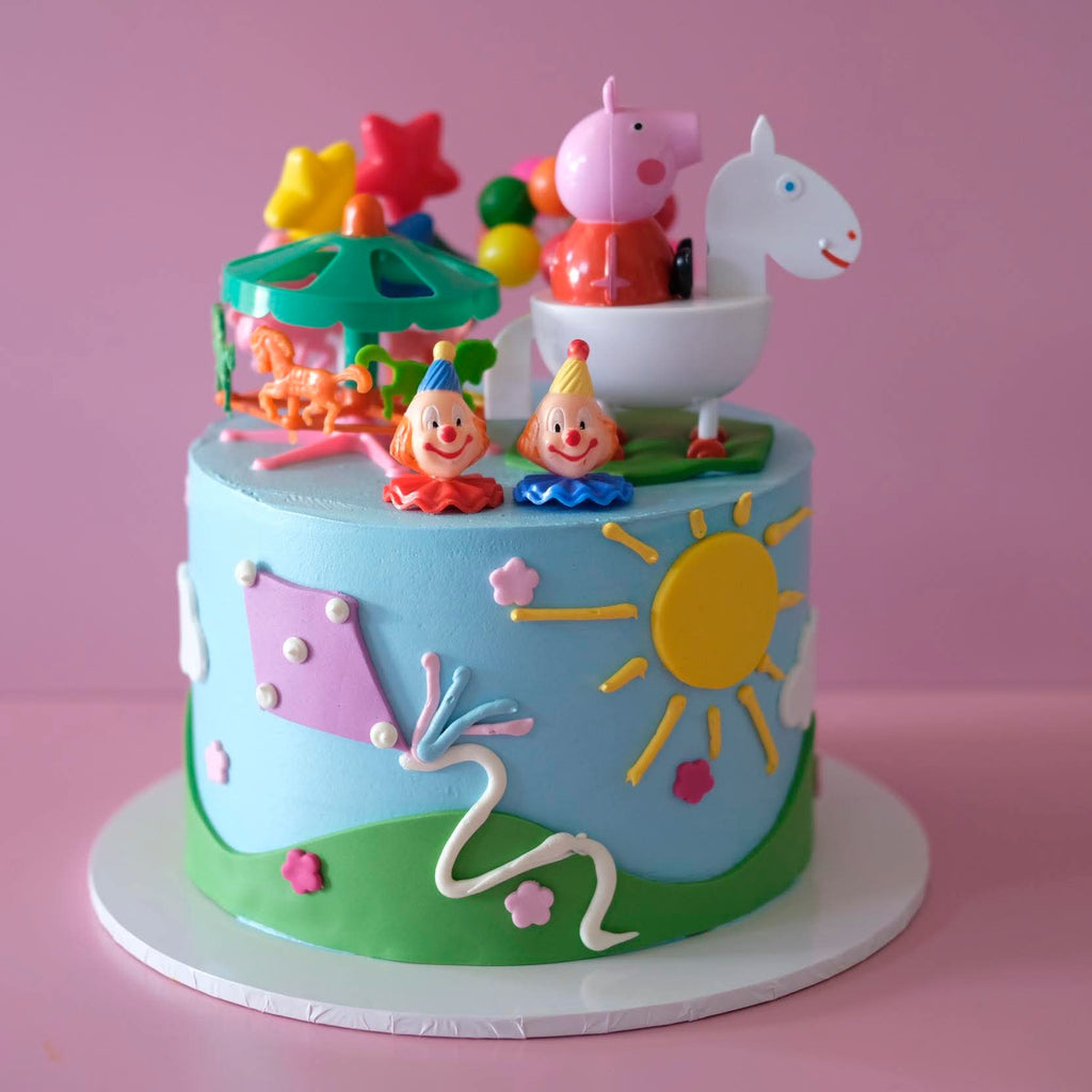 Peppa Pig Festival Novelty Cake