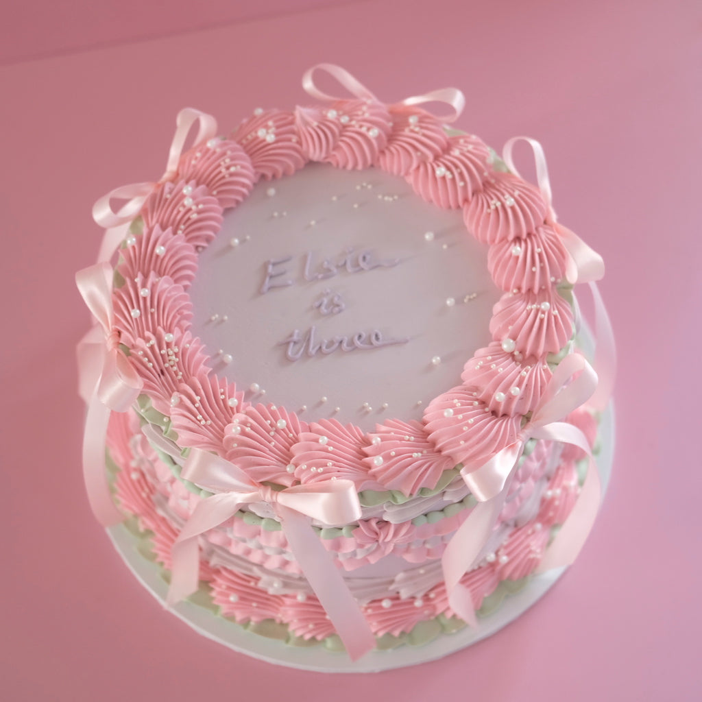 Vintage Round Cake | Whimsical Ruffle & Coquette