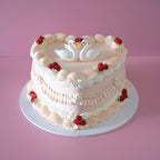 Vintage Heart Cake | Lovers Swan Rosette