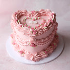 Vintage Heart Cake | Bridgeton Rosette