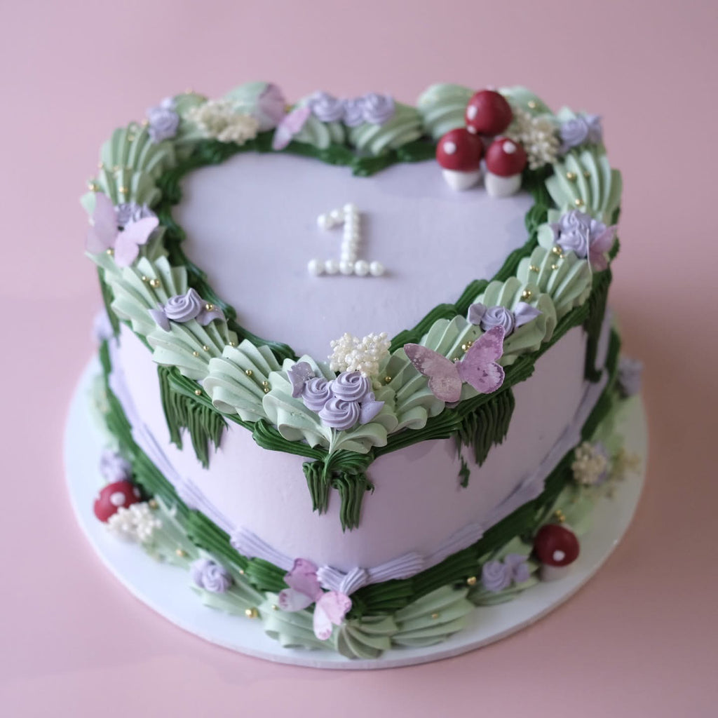 Vintage Heart Cake | Fairy Theme