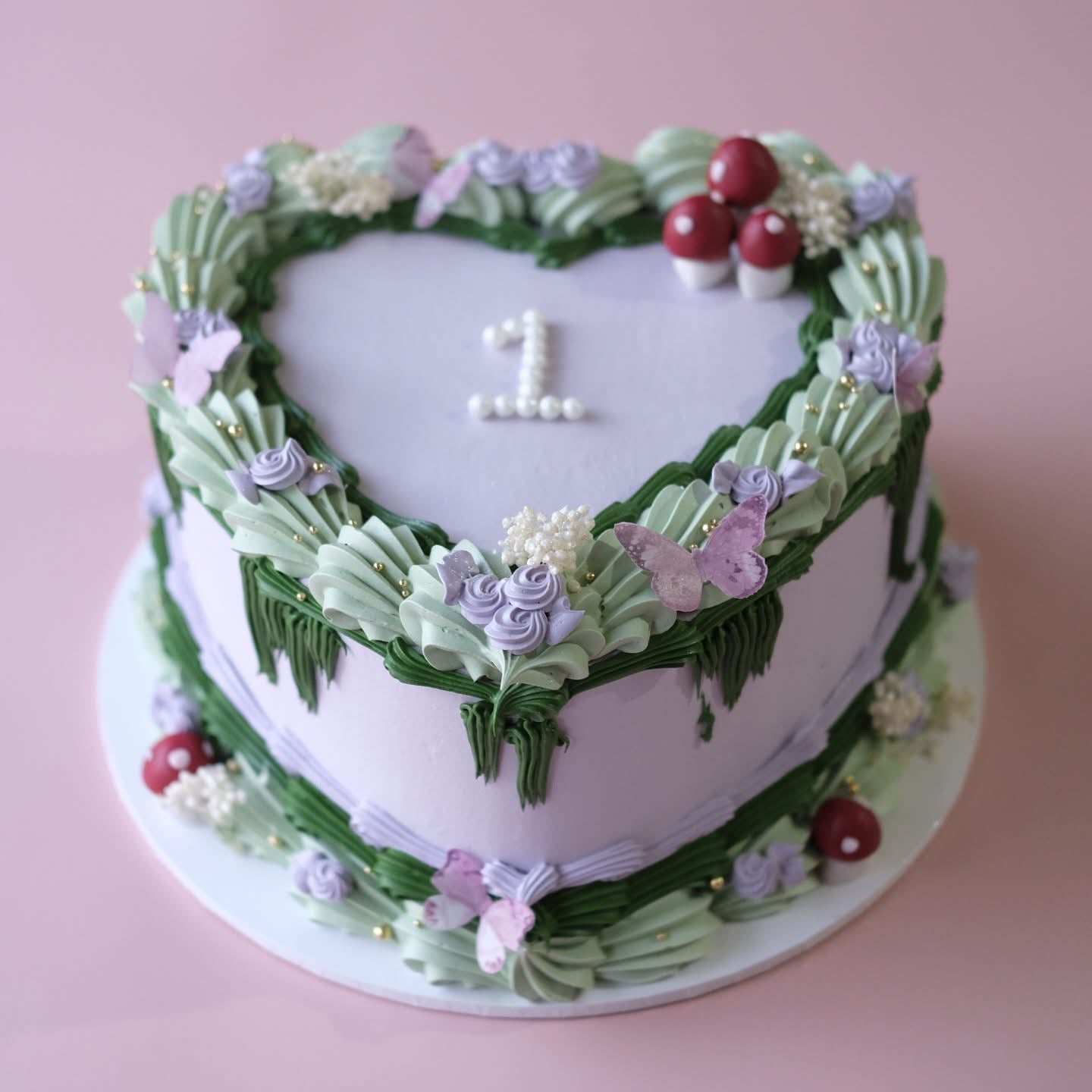 Vintage Heart Cake | Fairy Theme