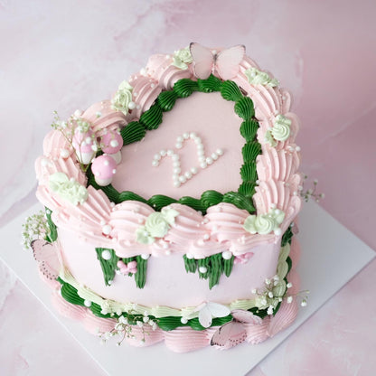 Vintage Heart Cake | Fairy Theme