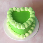 Simple Retro Heart Cake