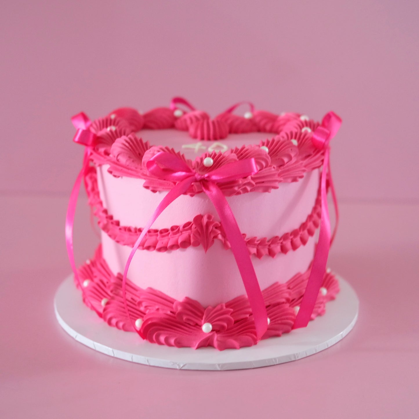 Vintage Heart Cake | Pearl White & Coquette