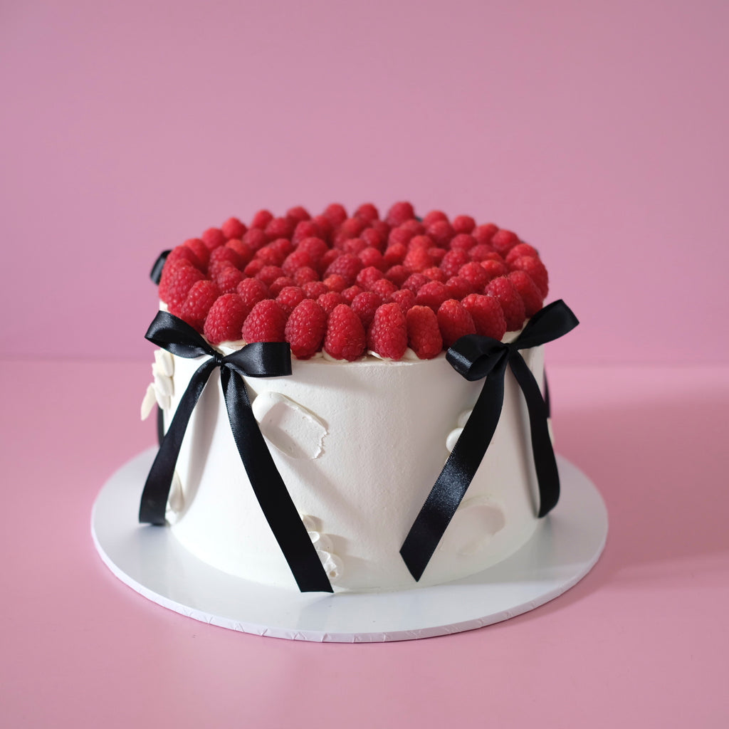 Fresh Raspberry & Coquette | Squiggle Cake