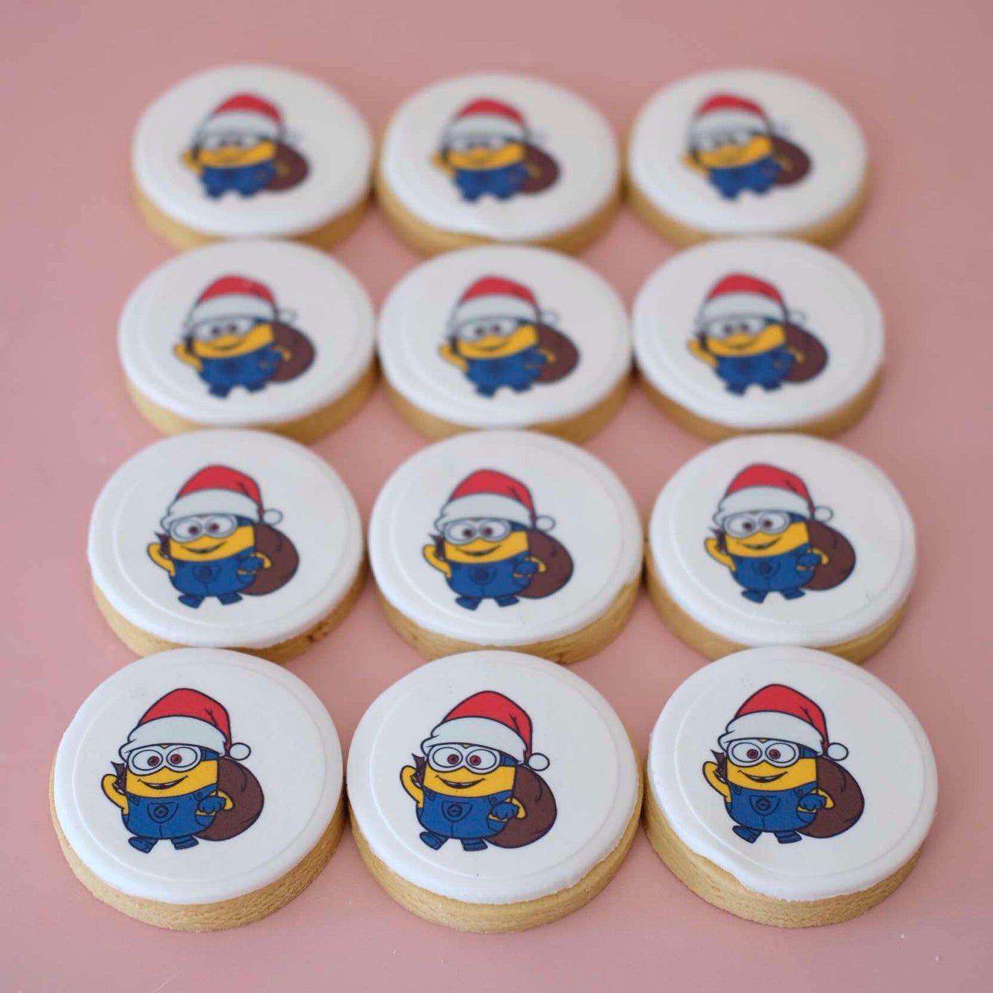 Minion | Christmas Fondant Sugar Cookies