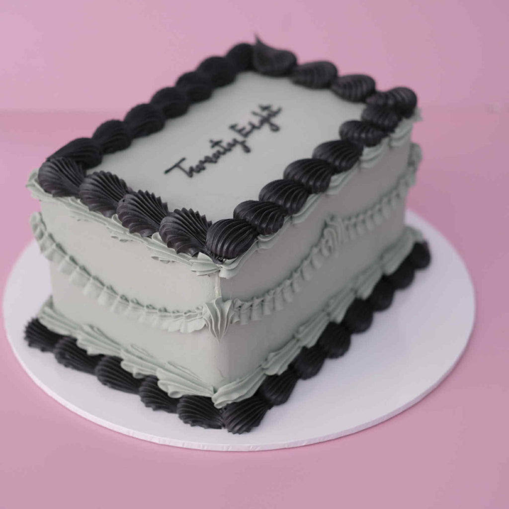 Vintage Sheet Cake | Polychrome