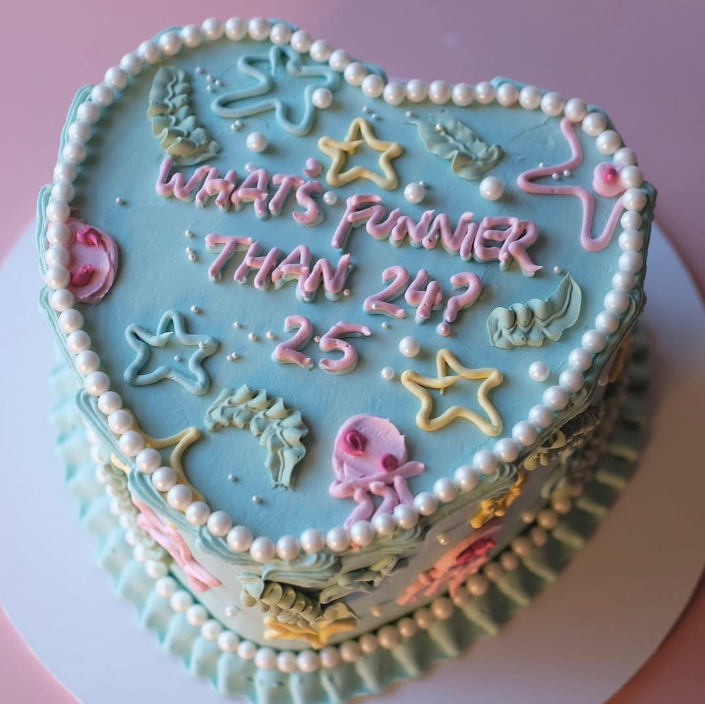 SpongeBob SquarePants | Vintage Heart Doodle Cake