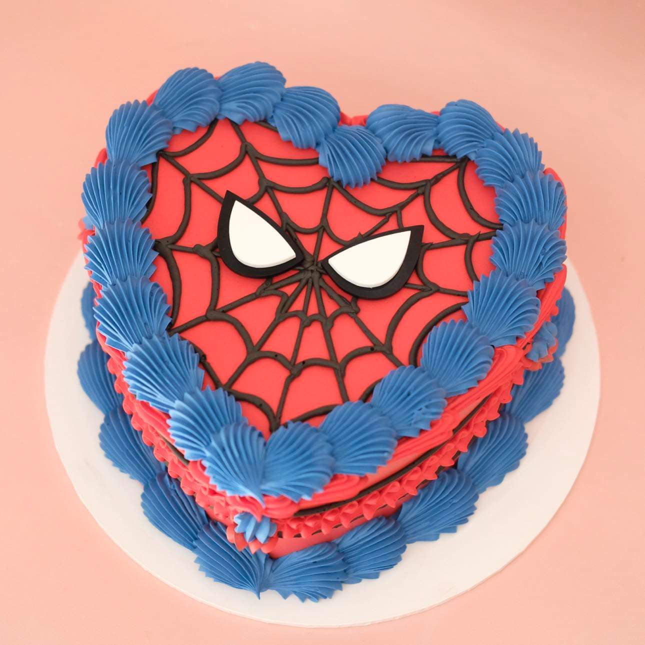 Spiderman Vintage Heart Cake