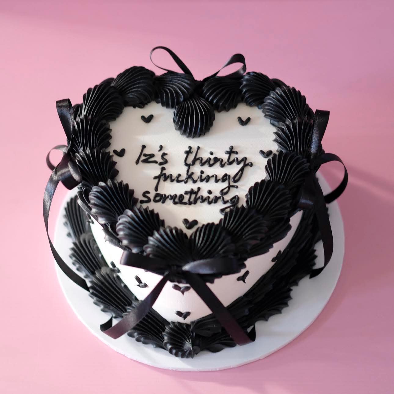 Vintage Heart Cake | Mini Hearts & Coquette