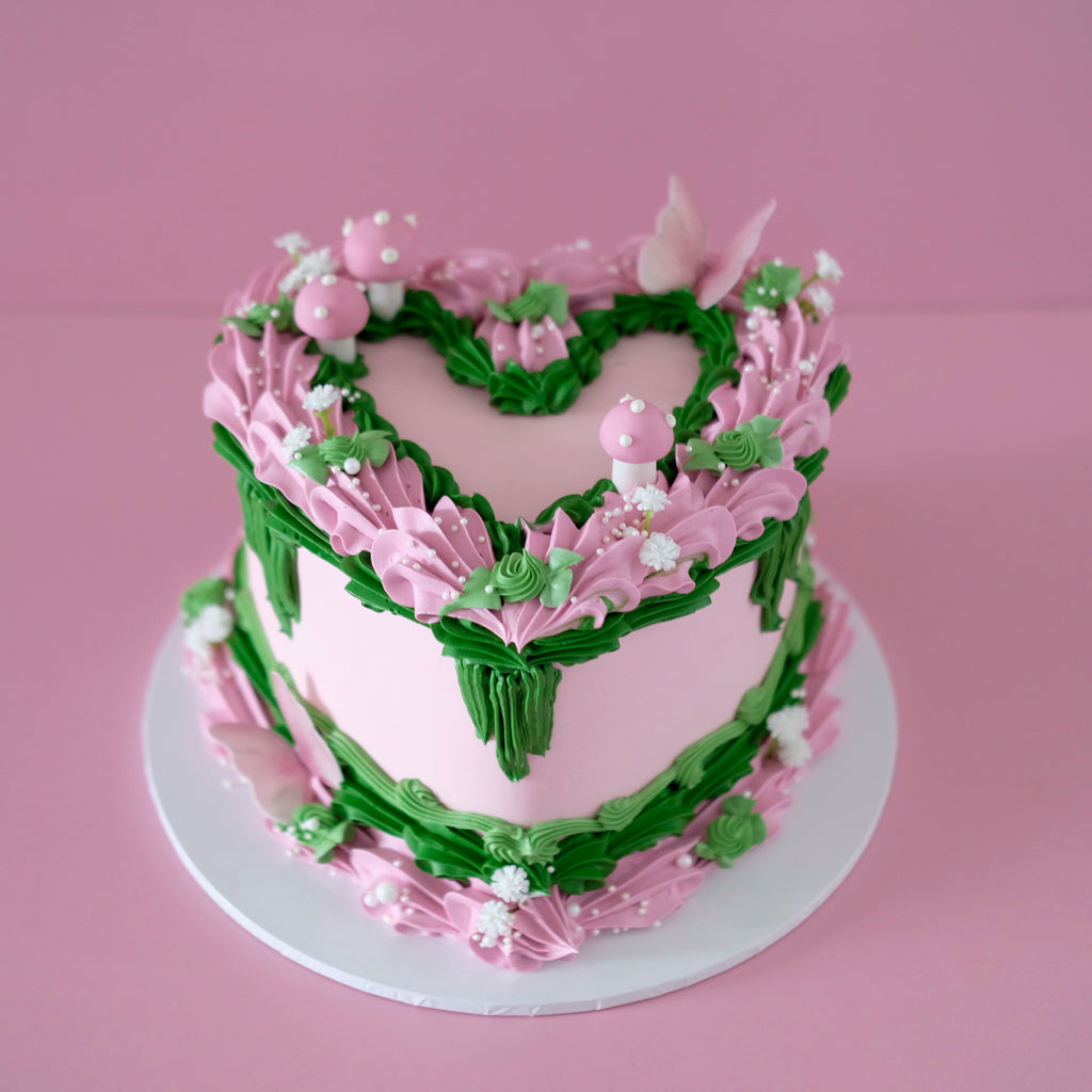 Vintage Heart Cake | Fairy Theme