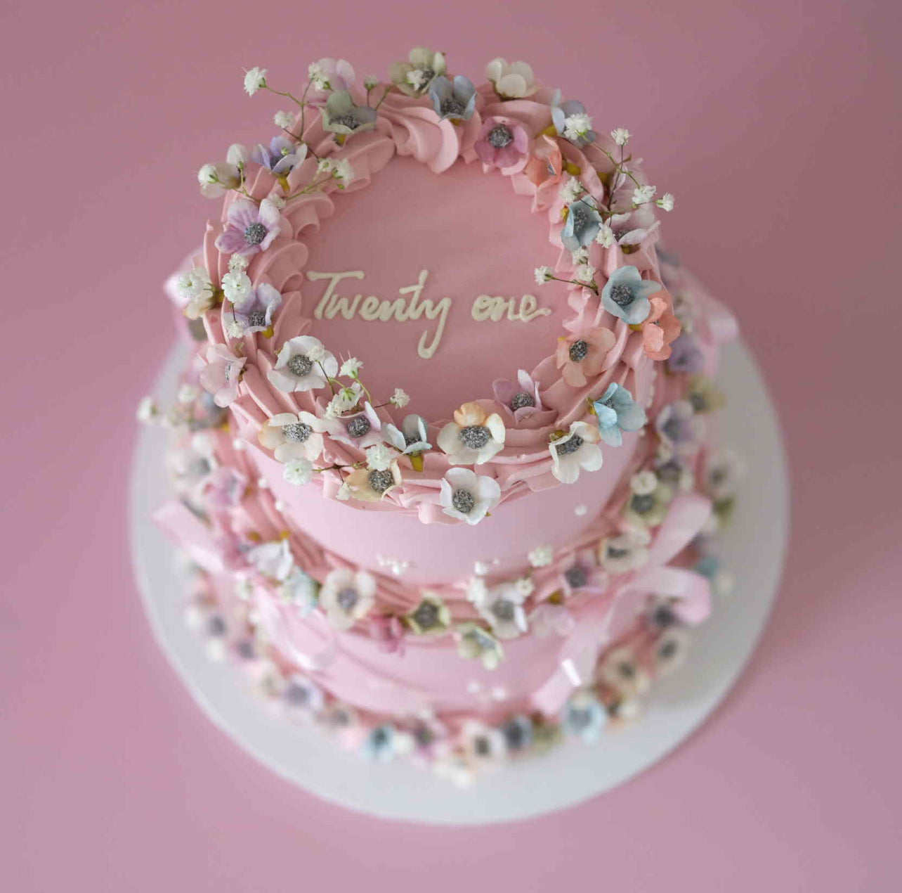 Enchanted Round Coquette Vintage Cake | 2 Tiers