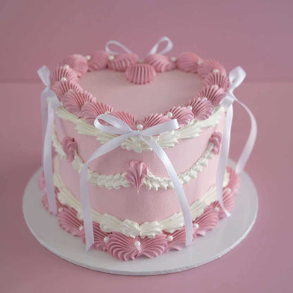 Vintage Heart Cake | Pearl White & Coquette